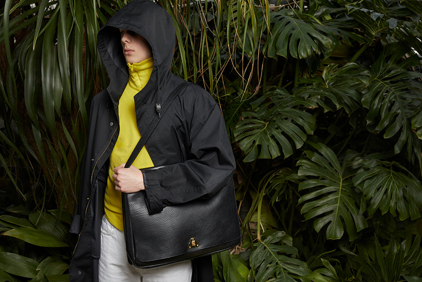 Hansell Felisi borsa a tracolla in pelle stampa bufalo nero con fodera a contrasto in pelle scamosciata color seppia
