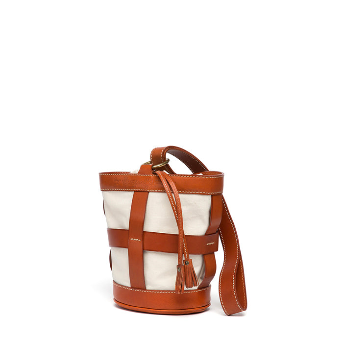 Minou-Felisi-borsa-secchiello-mono-spalla-in-pelle-di-vacchetta-chiaro-e-canvas-di-cotone-latte-sfoderato