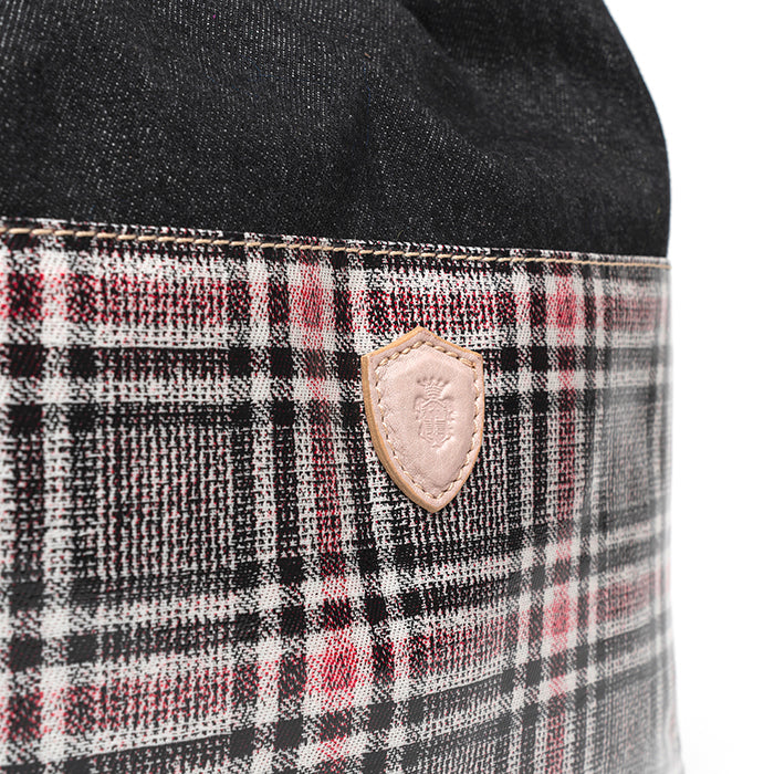 Tulipe-di-Felisi--borsa-donna-a-mano-e-tracolla-in-tessuto-gommato-stampa-scozzese-con-tessuto-denim-grigio-e-finiture-in-pelle-di-vitello-cipria-e-tracolle-regolabili-e-denim