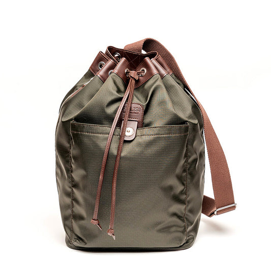 Mowgli-Felisi-borsa-monospalla-in-nylon-ripstop-resistente-verde-scuro