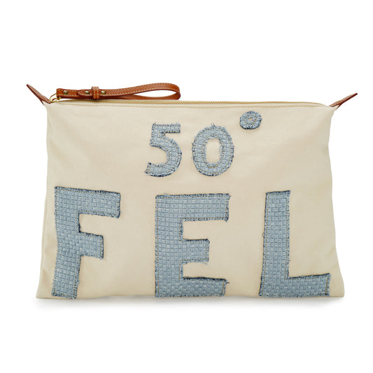 Anniversario-clutch-Felisi-in-canvas-di-cotone-colore-greggio-con-applicazioni-in-rafia-azzurro
